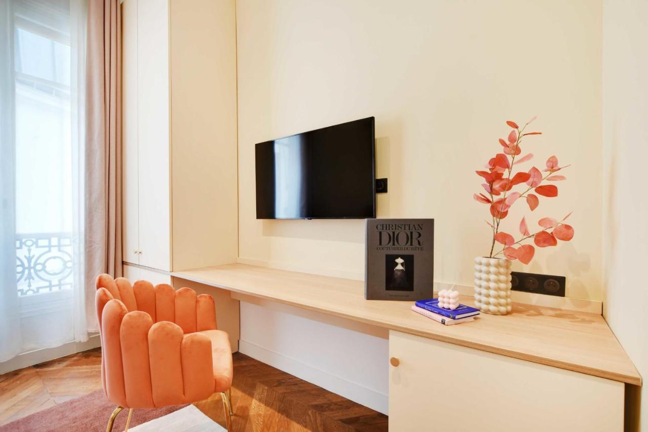Chic Apartment - 1Br-4P - Facing The Louvre 파리 외부 사진